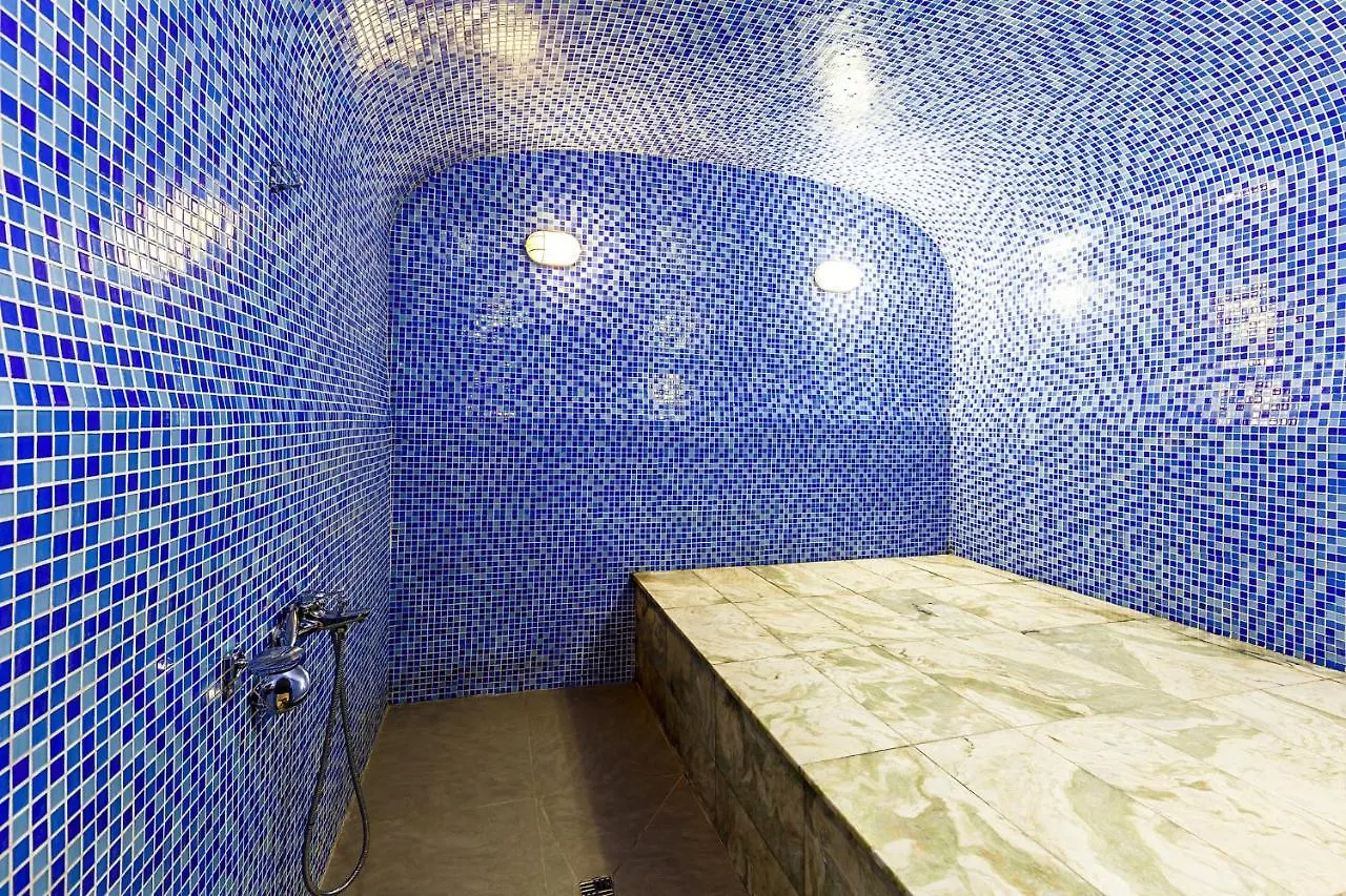 אלמטי Renion Residence Hotel