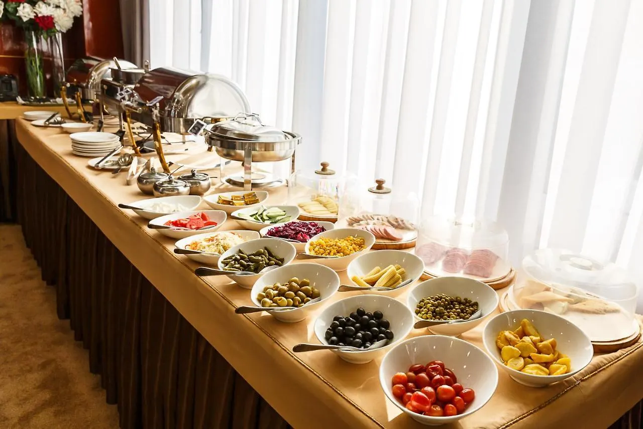 אלמטי Renion Residence Hotel